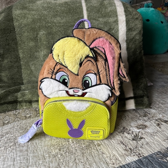 Adorable Loungefly - Lola Bunny,  new with tags - Picture 1 of 6